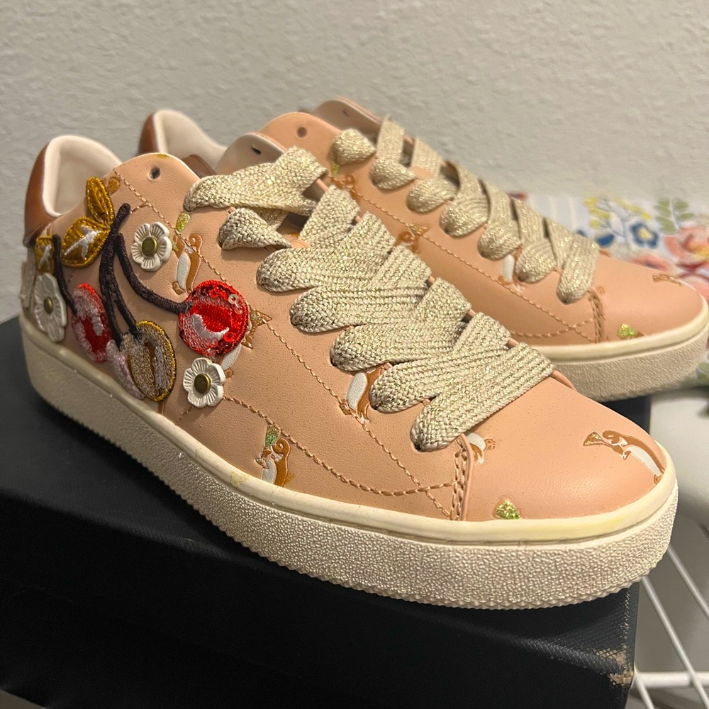 Coach 1941 Multicolor Cherry Penguin Sneakers *RARE* NEW IN BOX Size 7.5